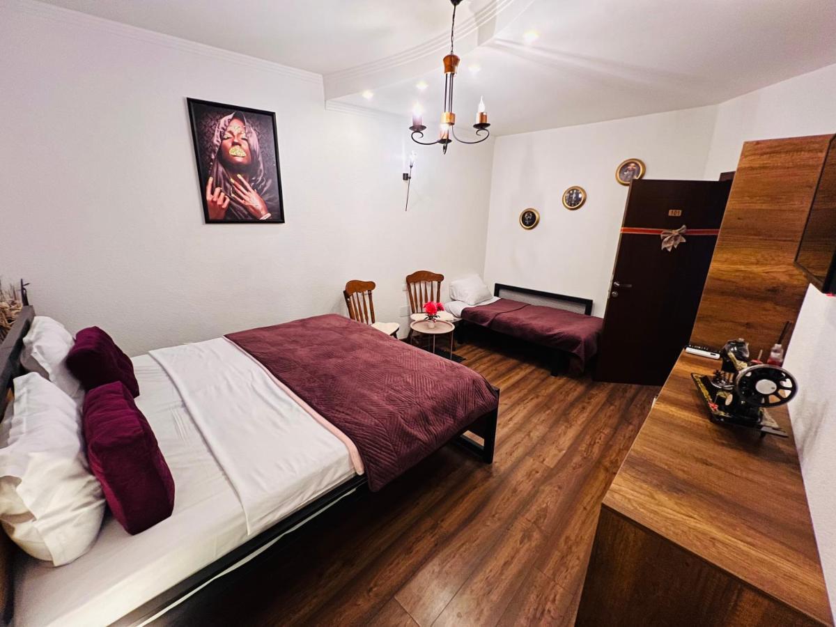 Hotel Fjorr Prizren Esterno foto