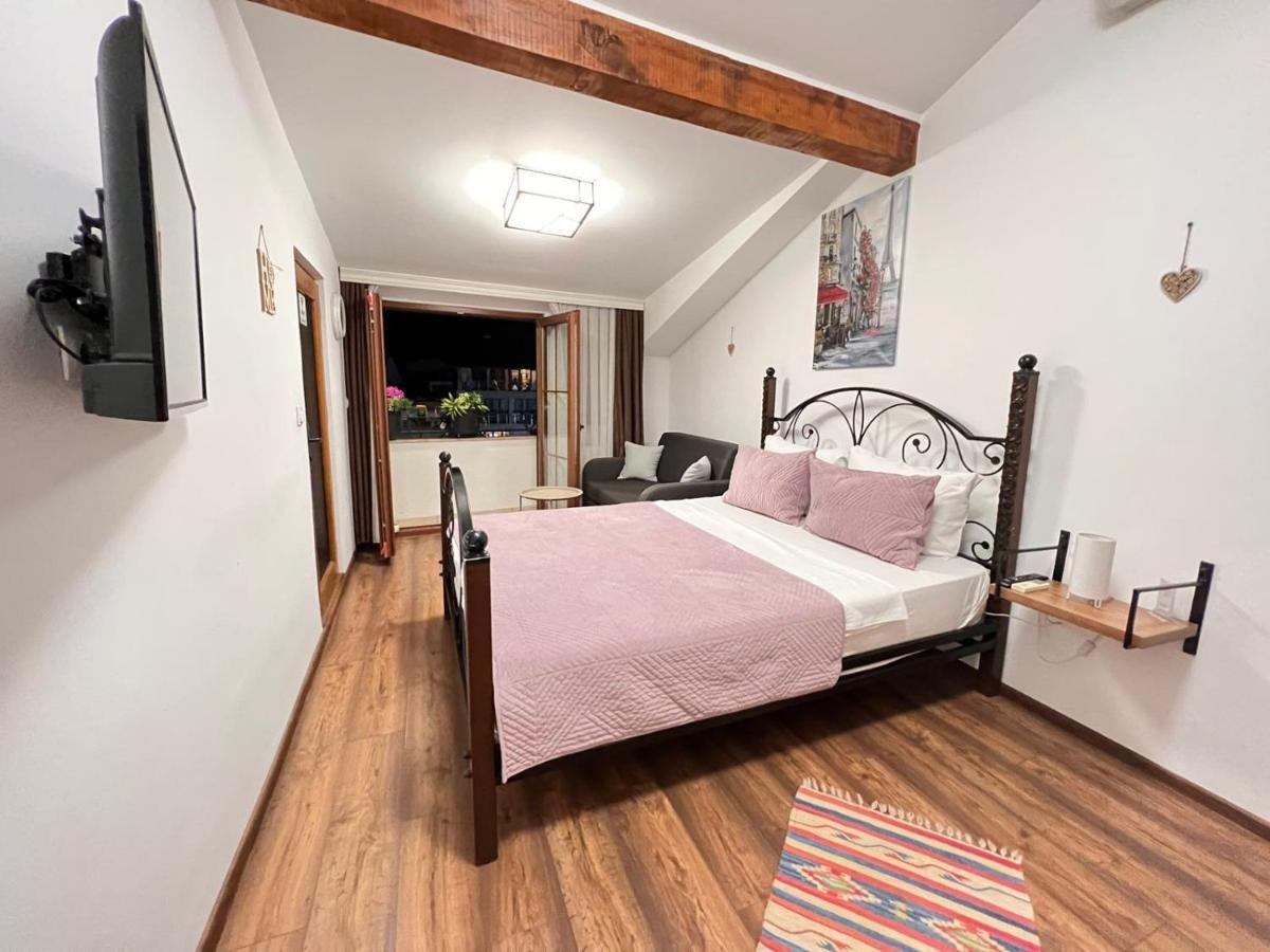 Hotel Fjorr Prizren Esterno foto